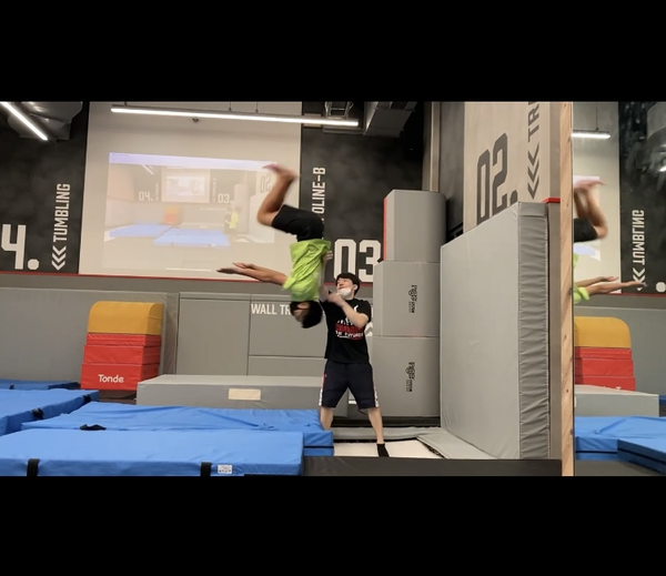 福田/大人向けバク宙レッスン